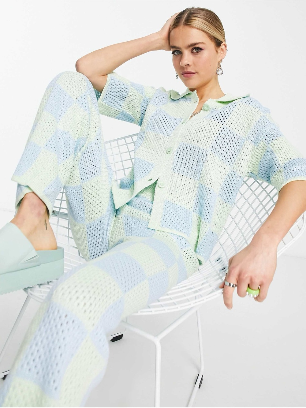 Open-Knit Short Sleeve Caridgan